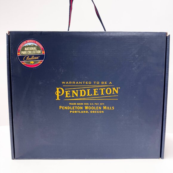 Pendleton Women’s Rain Boot, Heritage Yellowstone National Park Chelsea, Yellow - Picture 6 of 7